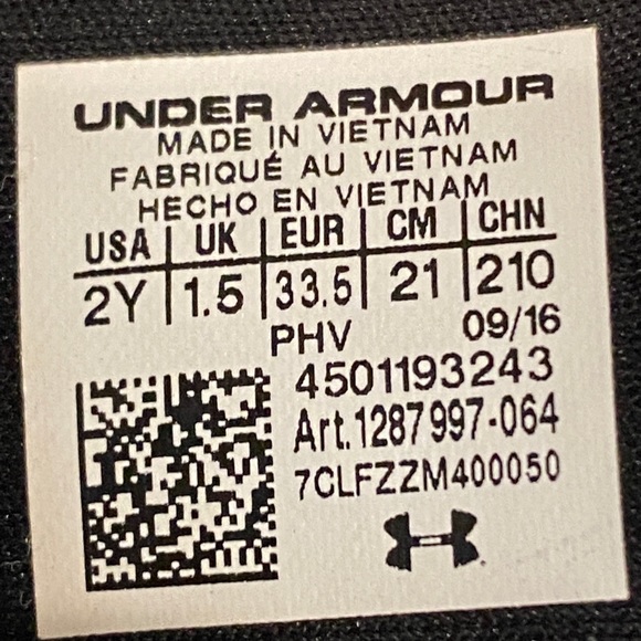 Under Armour UA Ignite VIII Memory Foam Sandals Slides Size 2Y Youth Kids VGC - Picture 9 of 9